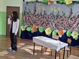 DZIEŃ KOBIET W NEPLACH